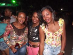 Oktober 10 Anos